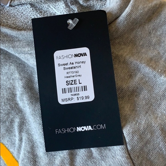 Perfect Crop top for spring weather! - Picture 2 of 3